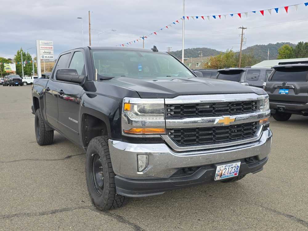 Thumbnail: 2017 Chevrolet Silverado 1500 - 4