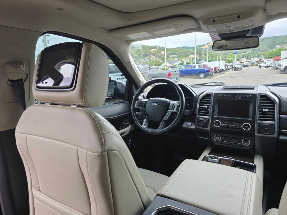 Thumbnail: 2019 Ford Expedition - 9