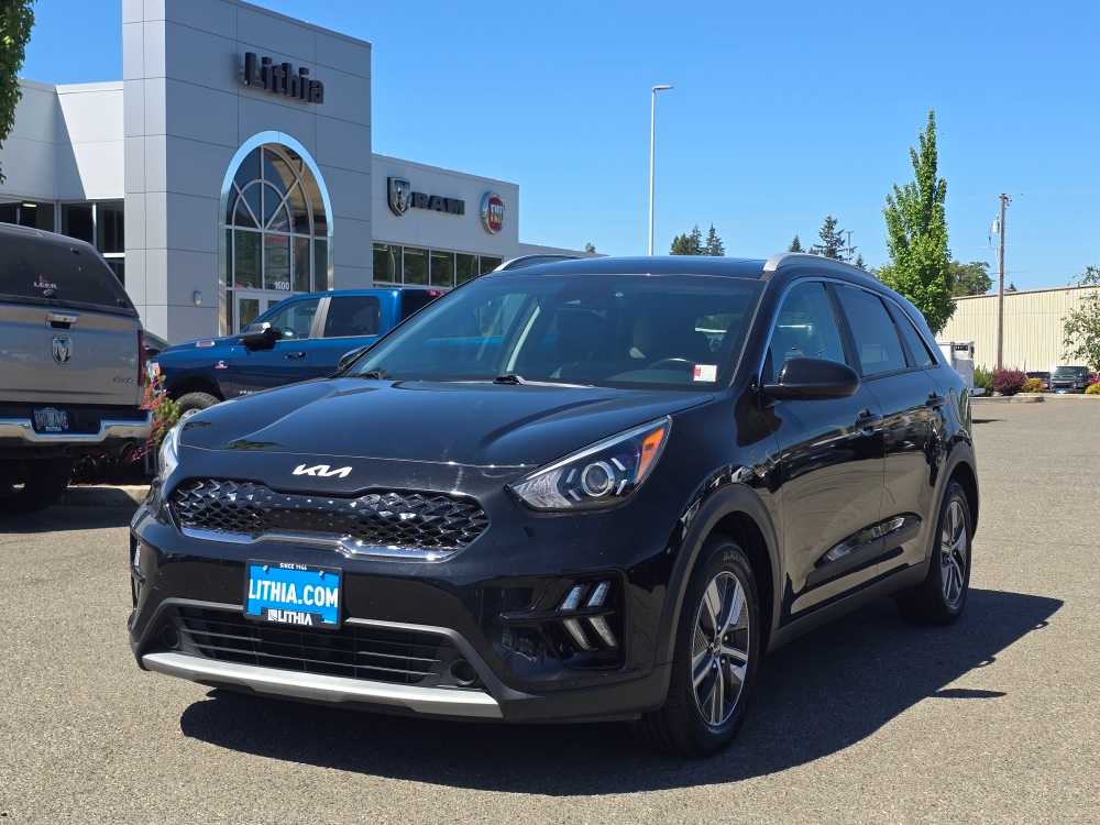 2022 Kia Niro LXS SE's photo