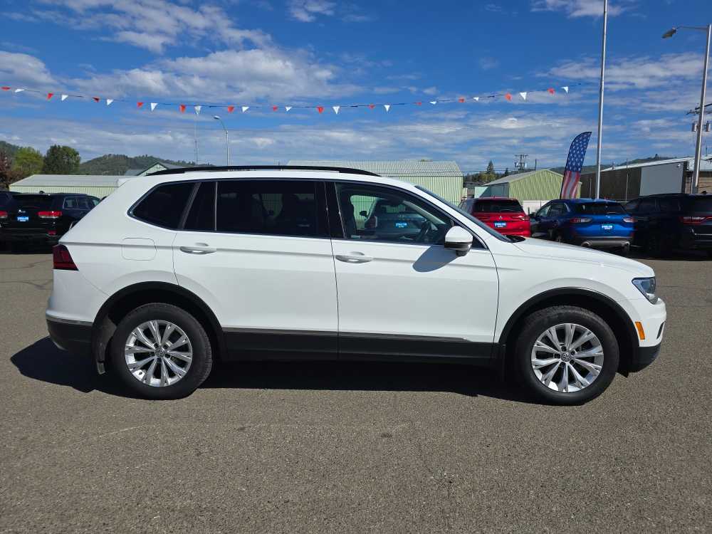 Thumbnail: 2018 Volkswagen Tiguan - 6