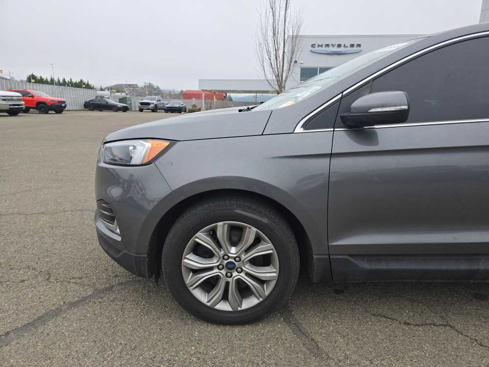 Thumbnail: 2022 Ford Edge - 6