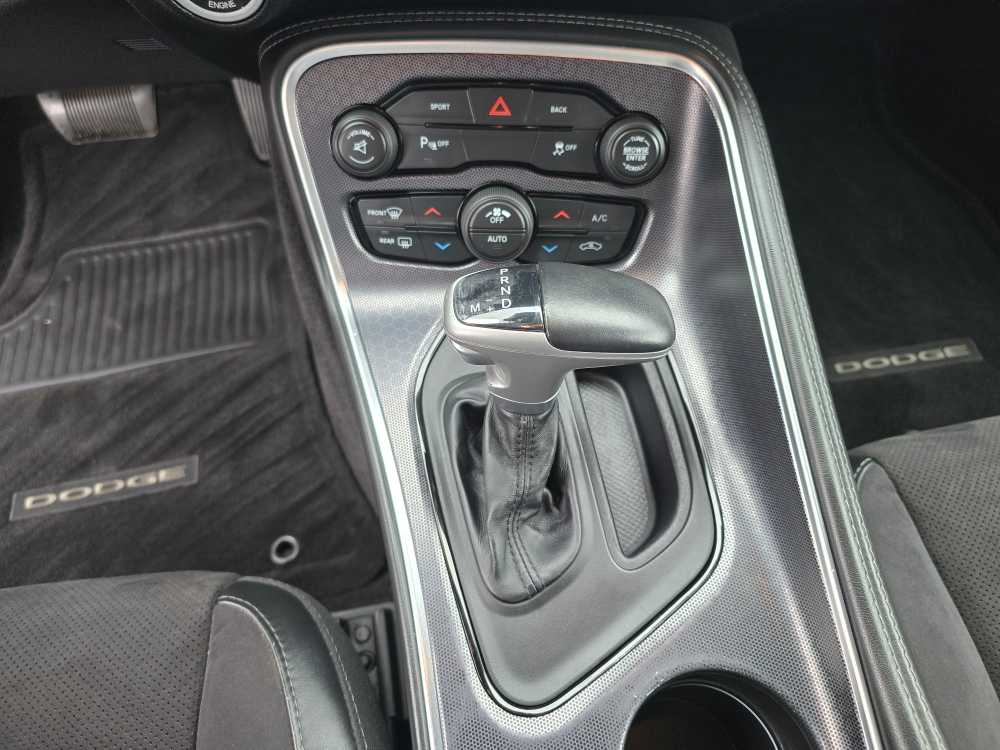 Thumbnail: 2015 Dodge Challenger - 13