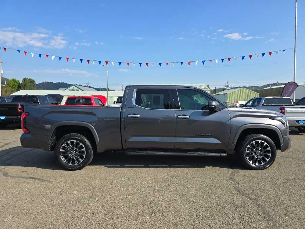 Thumbnail: 2023 Toyota Tundra - 6