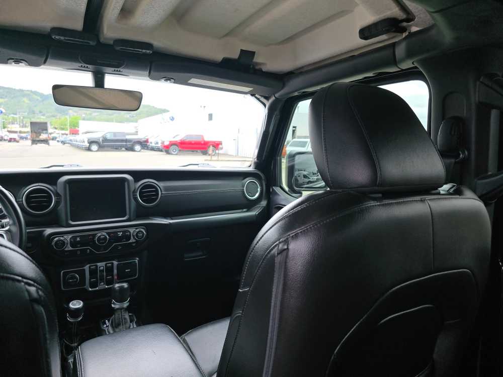 Thumbnail: 2018 Jeep Wrangler - 13