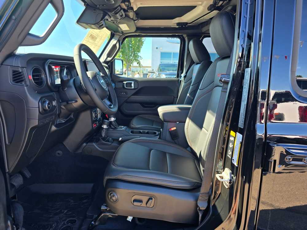 Thumbnail: 2025 Jeep Wrangler - 9