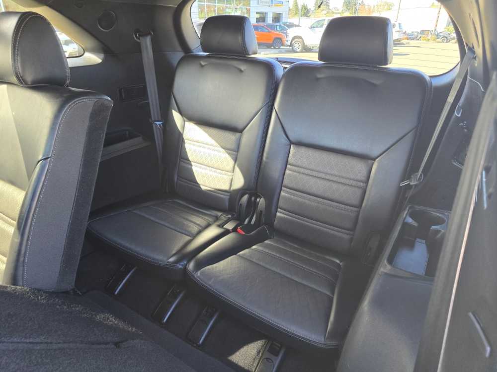 Thumbnail: 2019 Kia Sorento - 17