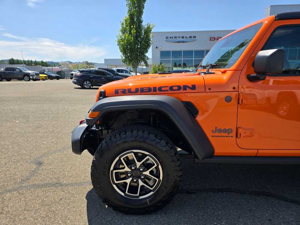 Thumbnail: 2025 Jeep Wrangler - 18