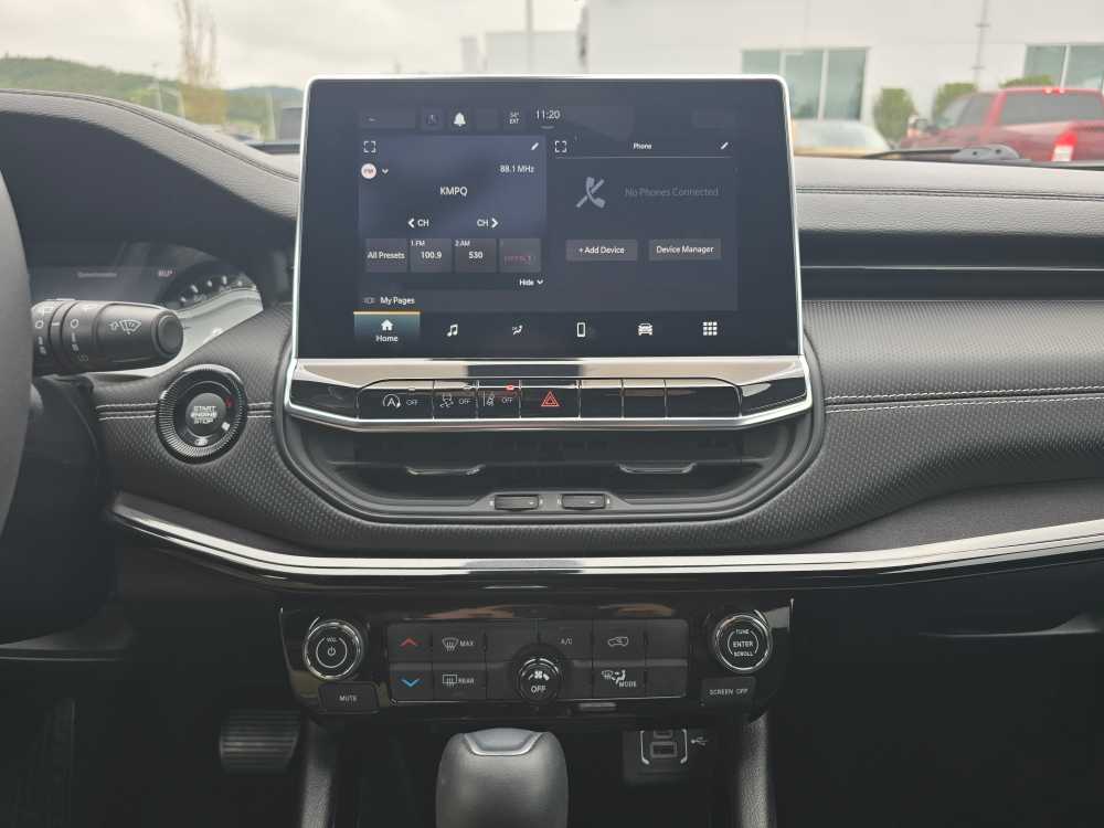 Thumbnail: 2022 Jeep Compass - 12