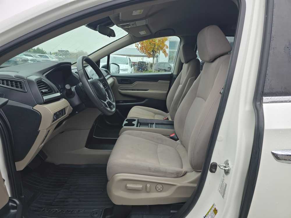 Thumbnail: 2019 Honda Odyssey - 9