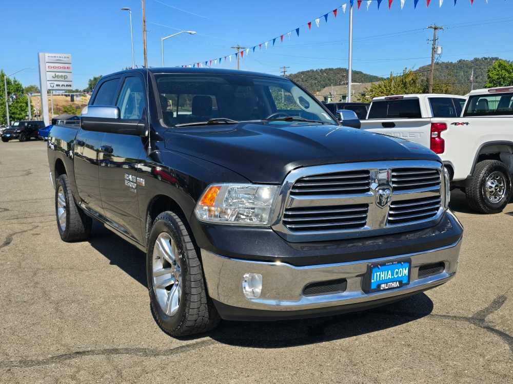 Thumbnail: 2019 RAM 1500 Classic - 7