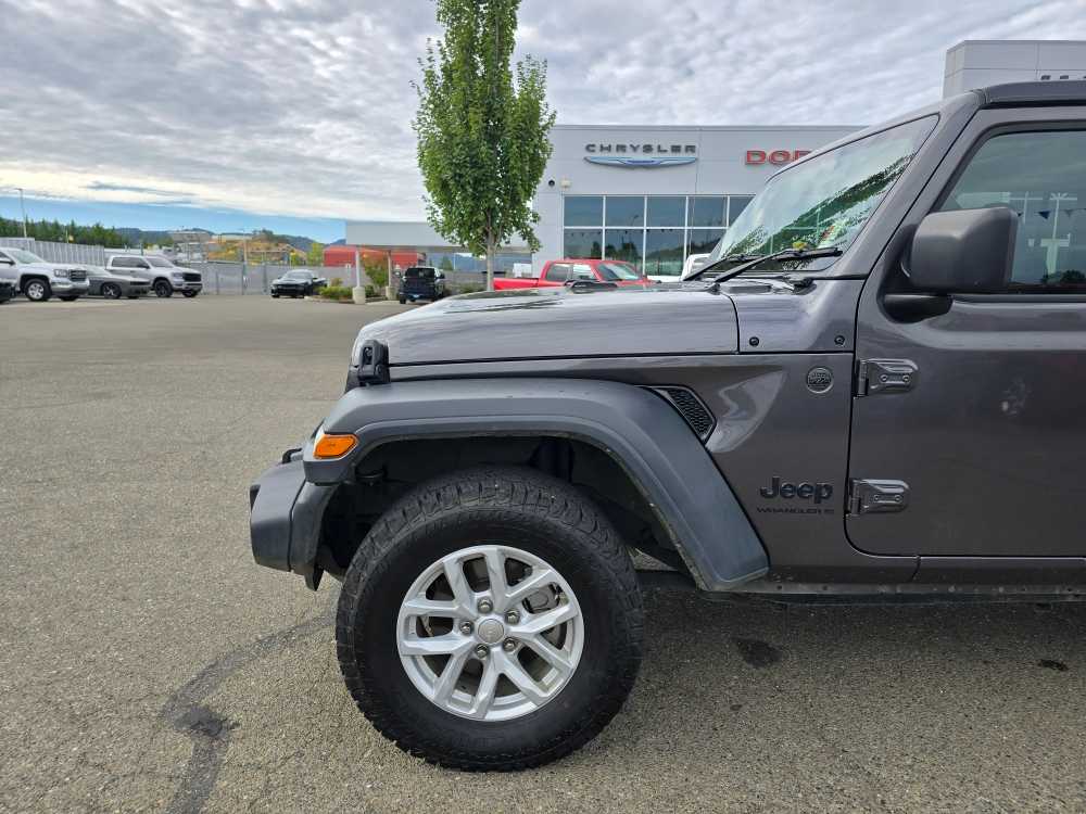 Thumbnail: 2023 Jeep Wrangler - 6