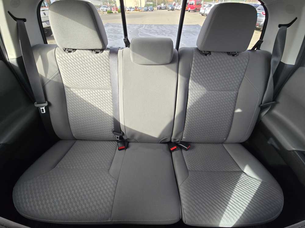 Thumbnail: 2022 Toyota Tacoma - 17