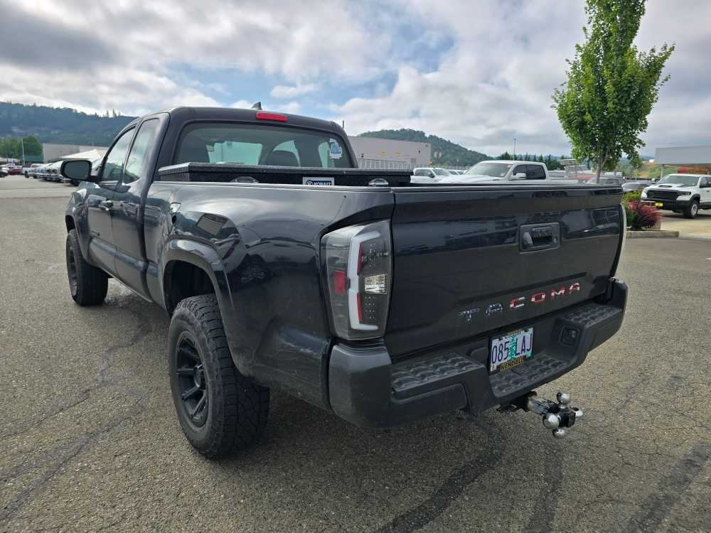 Thumbnail: 2018 Toyota Tacoma - 2