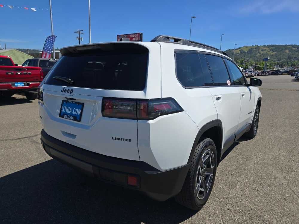 Thumbnail: 2026 Jeep Cherokee - 5
