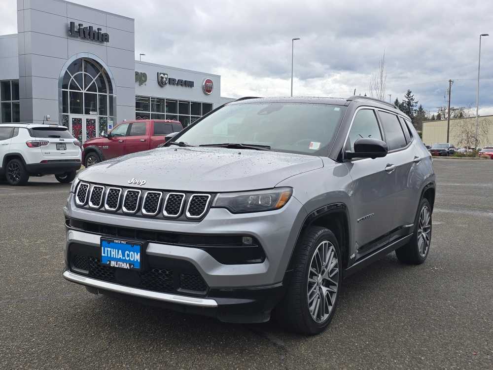2023 Jeep Compass Limited's photo