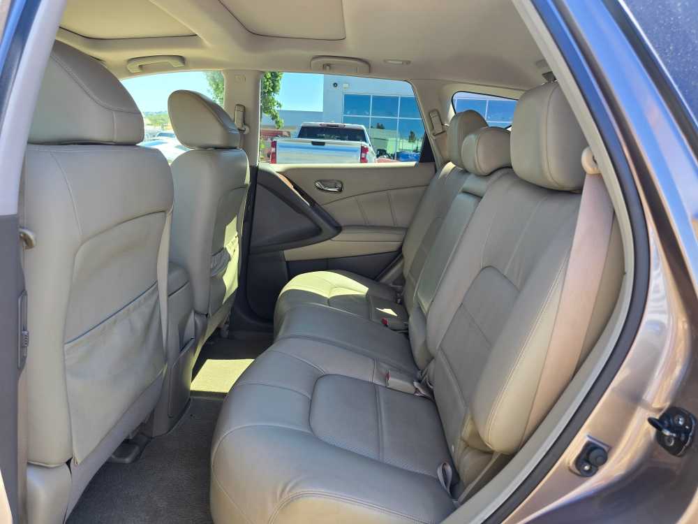 Thumbnail: 2012 Nissan Murano - 16