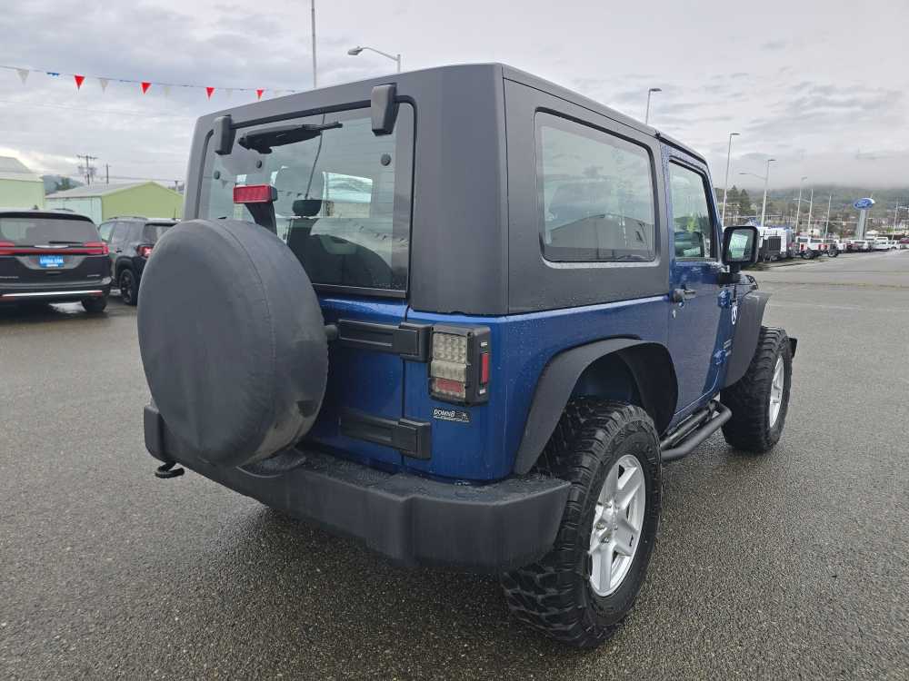Thumbnail: 2010 Jeep Wrangler - 5