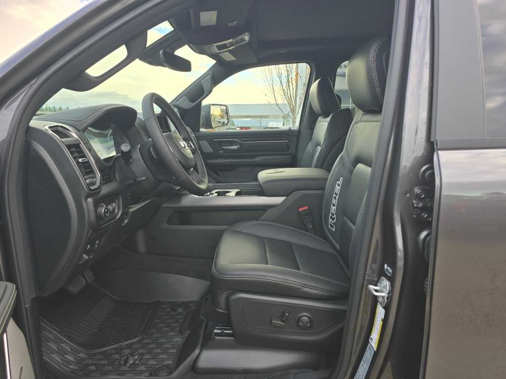 Thumbnail: 2026 RAM 1500 - 9