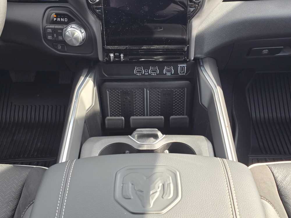 Thumbnail: 2026 RAM 1500 - 13