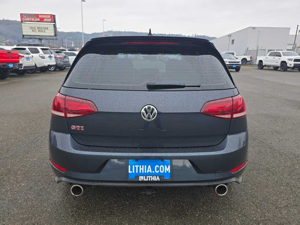 Thumbnail: 2021 Volkswagen Golf - 4
