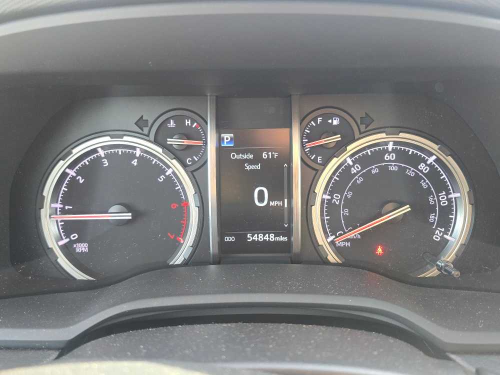 Thumbnail: 2021 Toyota 4Runner - 7