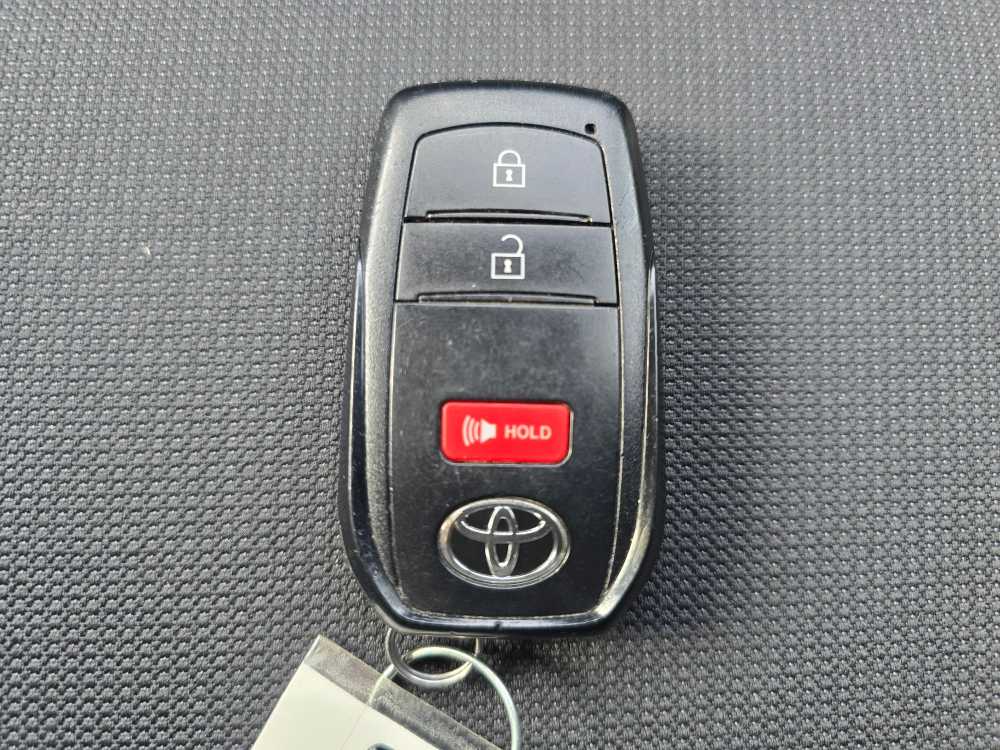 Thumbnail: 2024 Toyota Corolla Cross - 21