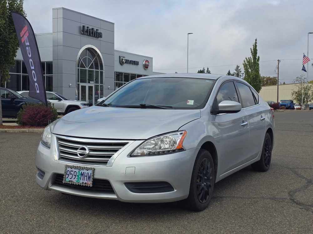 Used 2015 Nissan Sentra SV with VIN 3N1AB7AP2FL632726 for sale in Roseburg, OR