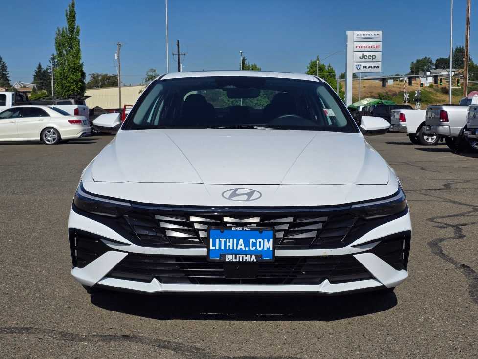 2024 Hyundai Elantra SEL 8