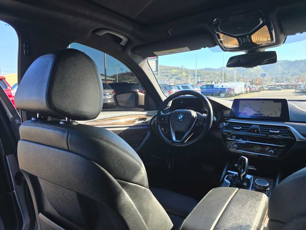 Thumbnail: 2018 BMW 5 Series - 10