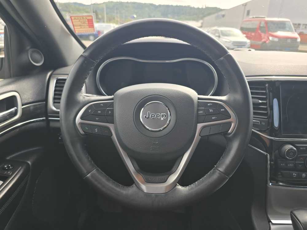 Thumbnail: 2019 Jeep Grand Cherokee - 11