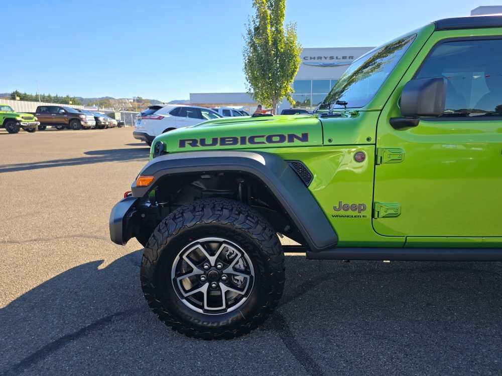 Thumbnail: 2025 Jeep Wrangler - 18