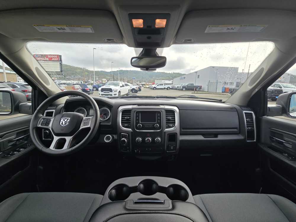 Thumbnail: 2022 RAM 1500 Classic - 15