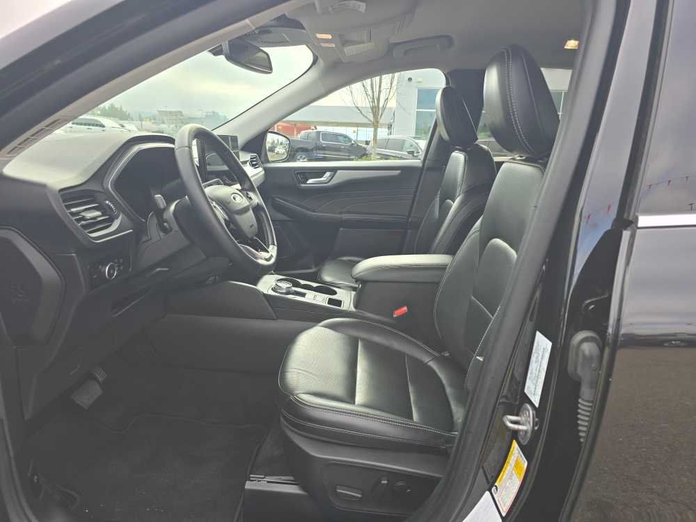 Thumbnail: 2025 Ford Escape - 9