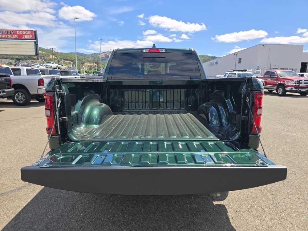 Thumbnail: 2026 RAM 1500 - 19