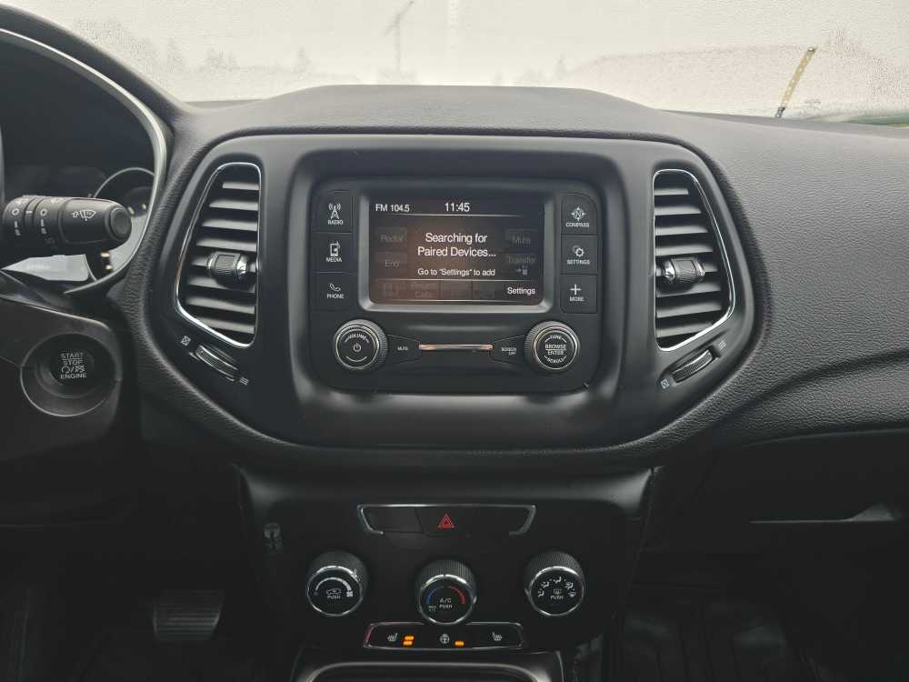 Thumbnail: 2018 Jeep Compass - 12