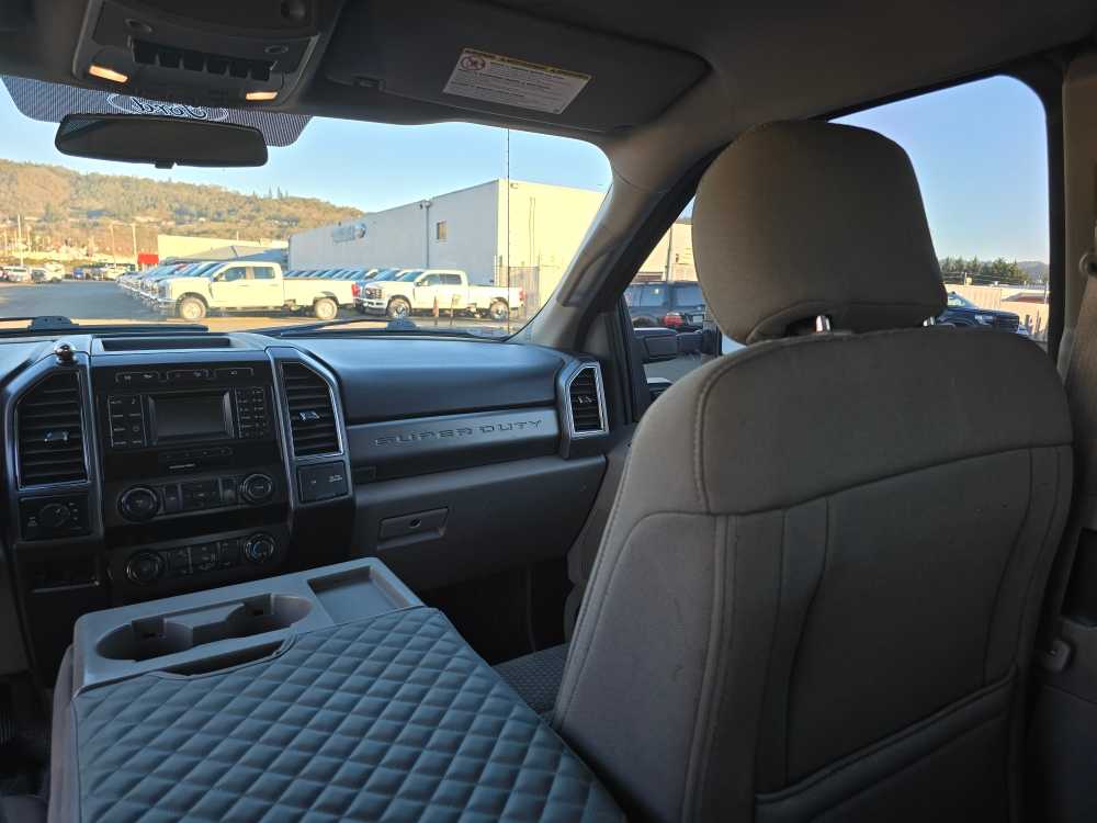 Thumbnail: 2019 Ford F-350 - 14