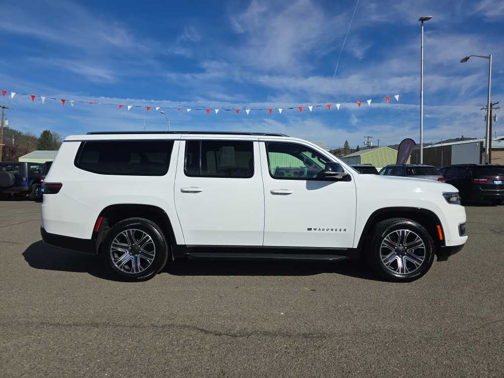 Thumbnail: 2024 Jeep Wagoneer - 6