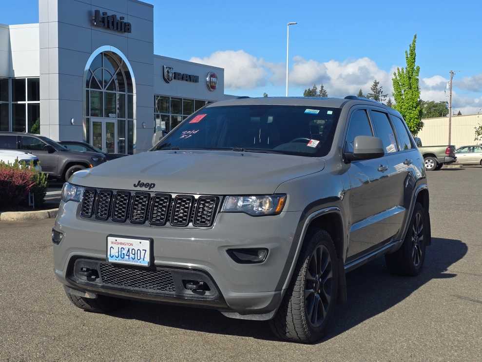 2019 Jeep Grand Cherokee Altitude's photo