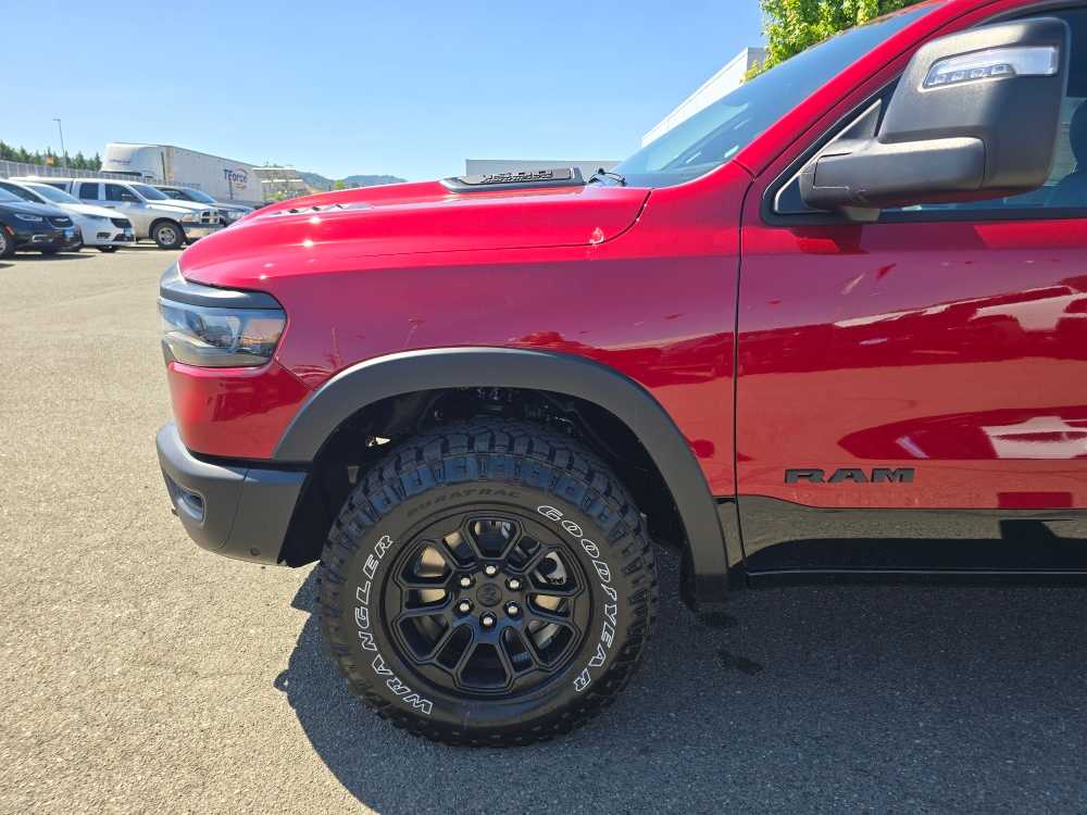 Thumbnail: 2026 RAM 1500 - 18