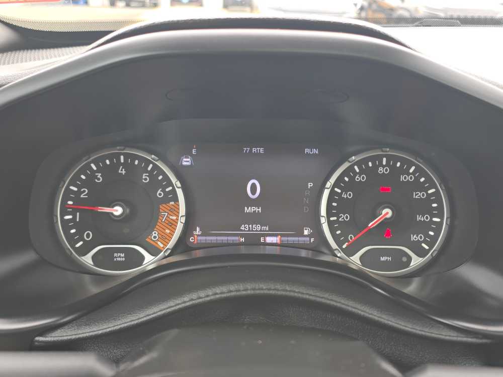 Thumbnail: 2021 Jeep Renegade - 19