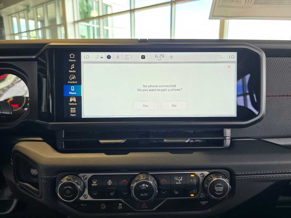 Thumbnail: 2025 Jeep Wrangler - 12