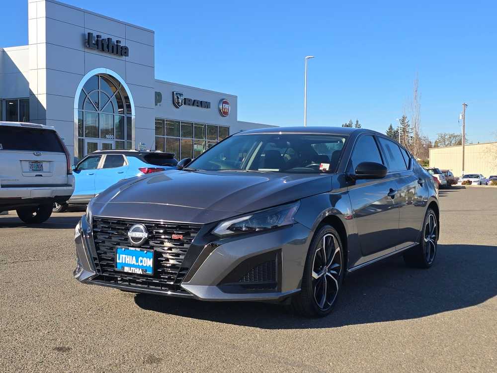 Thumbnail: 2023 Nissan Altima - 1
