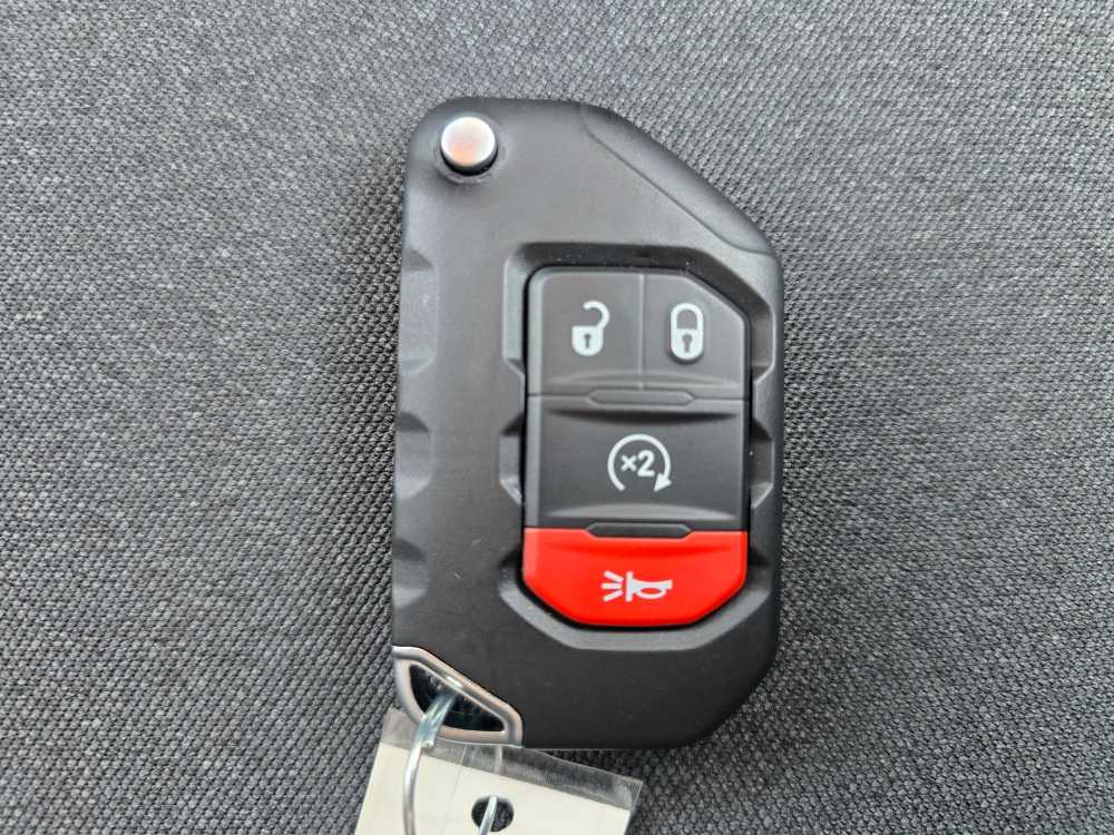 Thumbnail: 2025 Jeep Wrangler - 21