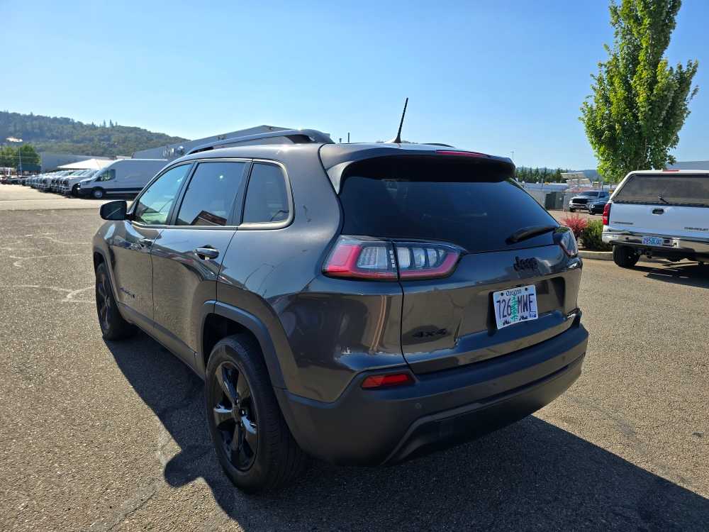 Used 2021 Jeep Cherokee Altitude with VIN 1C4PJMLB3MD213846 for sale in Roseburg, OR
