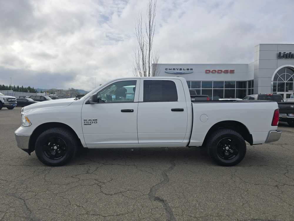 Thumbnail: 2022 RAM 1500 Classic - 2