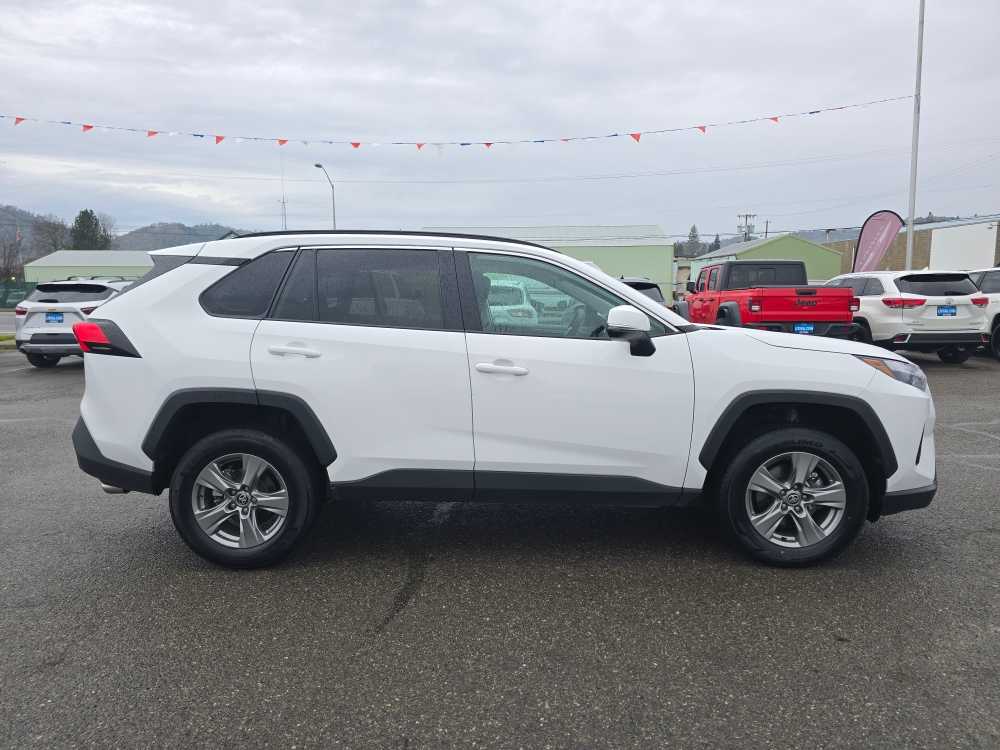 Thumbnail: 2024 Toyota RAV4 - 6