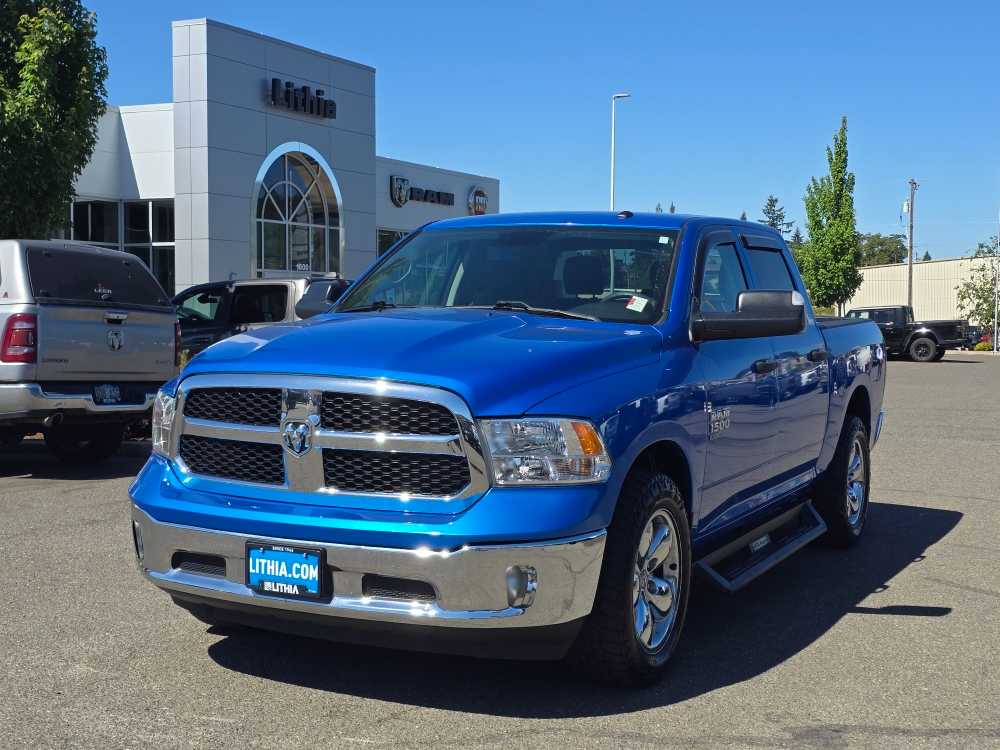 2022 RAM 1500 Classic Tradesman 4x4 Crew Cab 5'7's photo