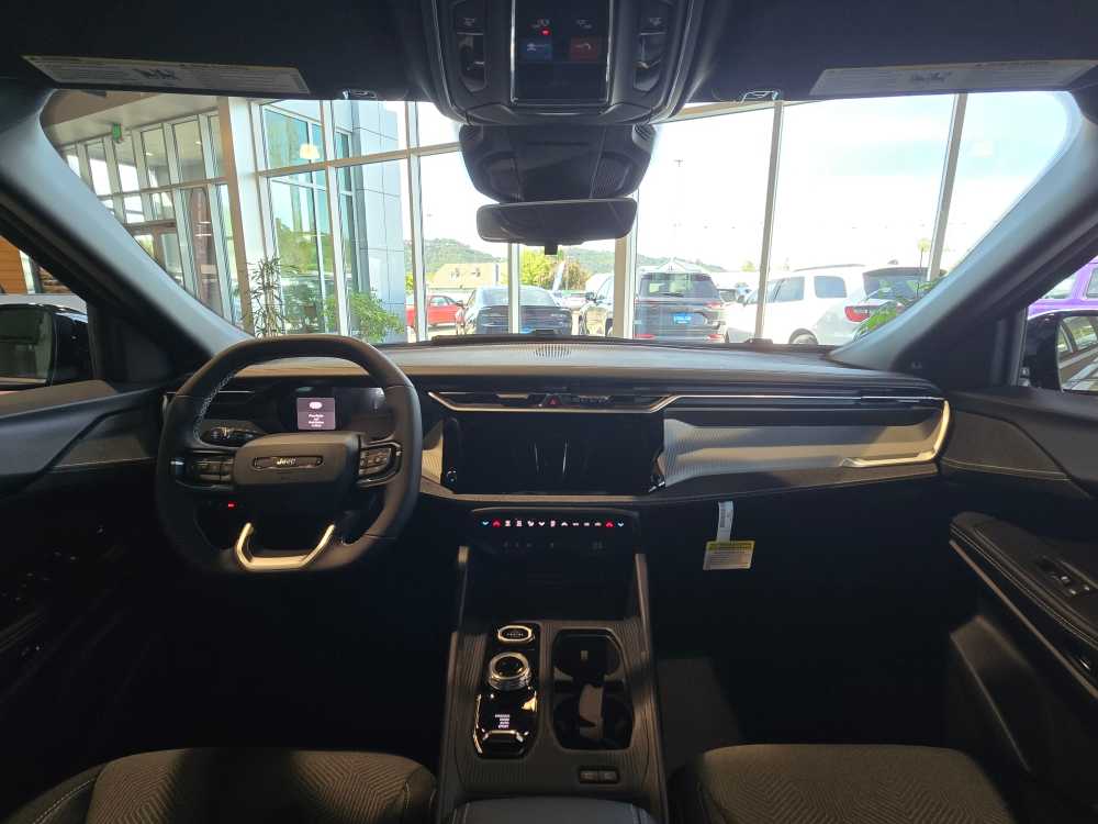 Thumbnail: 2026 Jeep Cherokee - 15