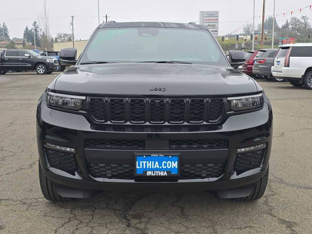 Thumbnail: 2025 Jeep Grand Cherokee L - 8