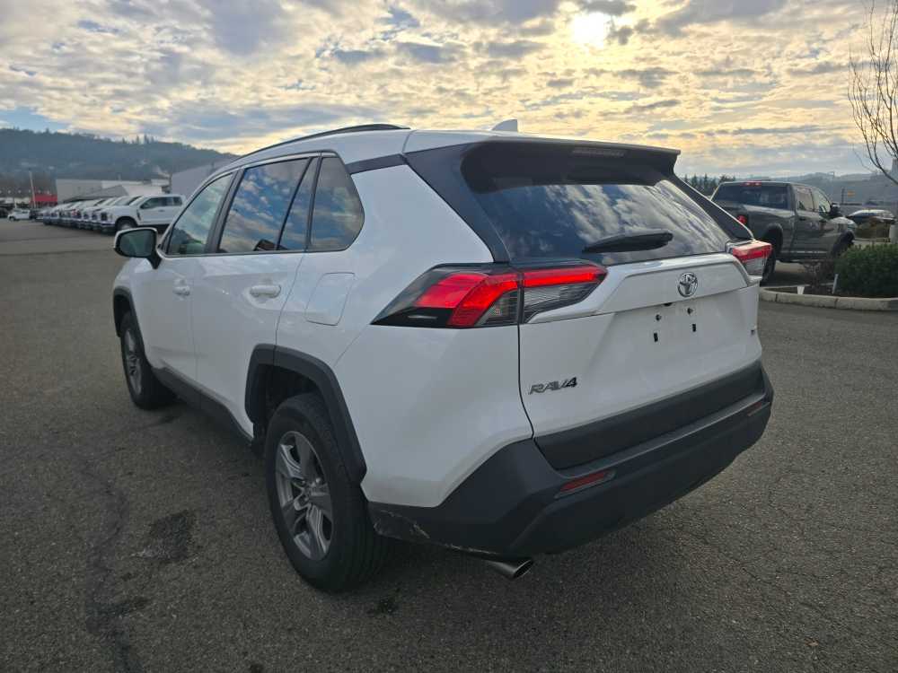 Used 2024 Toyota RAV4 XLE with VIN 2T3W1RFV7RW333027 for sale in Northfield, Minnesota